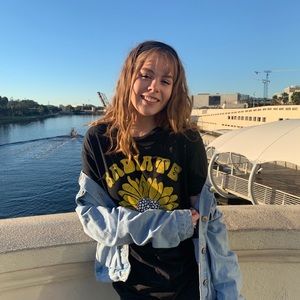 Meet your Posher, Ellin